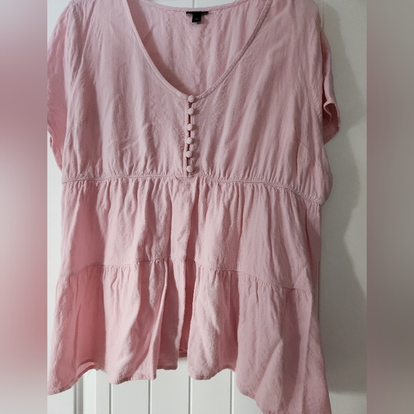 Pink Torrid Top - Picture 1 of 5
